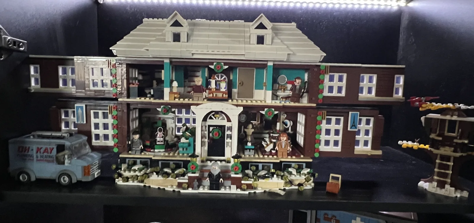 LEGO Ideas Home Alone