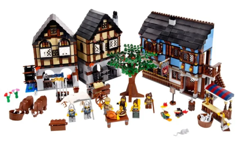 LEGO Medieval Market Village (10193)